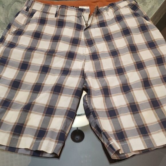 𝅺COPY - ⭐Ripzone Shorts - Picture 1 of 3